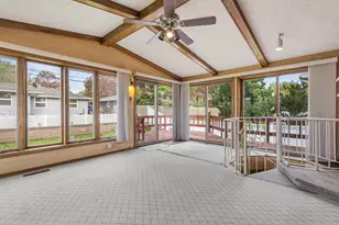 1742 N Douglas St, Appleton, WI 54914 - Photo 14