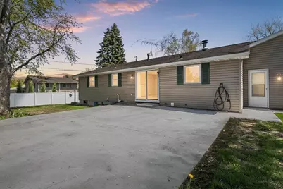 1436 Crestwood Drive, Green Bay, WI 54313 - Photo 36