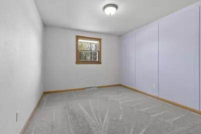 1436 Crestwood Drive, Green Bay, WI 54313 - Photo 22