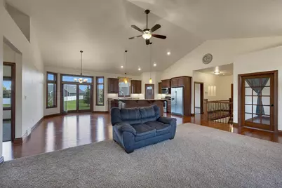 334 Whispering Creek Court, Green Bay, WI 54303 - Photo 6