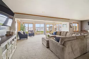 201 N Pike St, Cecil, WI 54111 - Photo 8