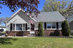 136 Clinton St, North Fond du Lac, WI 54937 - Photo 32