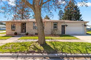 3002 Prairie St, Two Rivers, WI 54241 - Photo 42