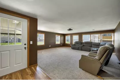 329 James Street, Kimberly, WI 54136 - Photo 10