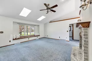2195 Redpepper Trail, Green Bay, WI 54313 - Photo 6