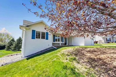 2195 Redpepper Trail, Green Bay, WI 54313 - Photo 2
