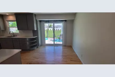 895 Martin Avenue, Fond du Lac, WI 54935 - Photo 6