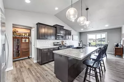 392 Song Bird Circle, Little Suamico, WI 54171 - Photo 6