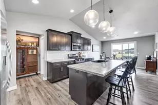 392 Song Bird Cir, Little Suamico, WI 54171 - Photo 6
