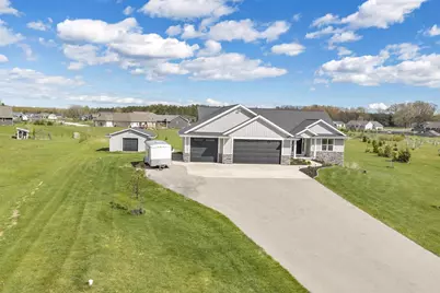 392 Song Bird Circle, Little Suamico, WI 54171 - Photo 30