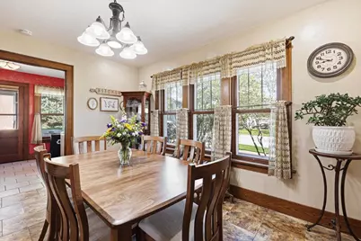 215 Madison Street, Brillion, WI 54110 - Photo 10