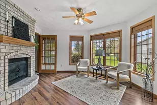 118 Honeysuckle Dr, Hortonville, WI 54944 - Photo 10