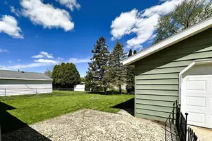 757 Mc Arthur St, Fond du Lac, WI 54935 - Photo 4