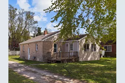 1212 Commercial Street, Neenah, WI 54956 - Photo 2