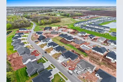 1423 Crossroads Drive, De Pere, WI 54115 - Photo 8