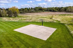 W8844 Hackett Ln, Hortonville, WI 54944 - Photo 72