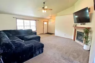 2680 Sussex Rd, Green Bay, WI 54311 - Photo 6
