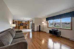 2085 Bracton Rd, Suamico, WI 54173 - Photo 20