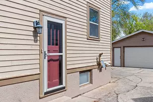 1131 Lawe St, Green Bay, WI 54301 - Photo 30