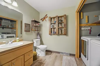 1300 Alpine Drive #606, Green Bay, WI 54311 - Photo 12