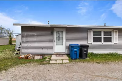 1331 Broad Street, Oshkosh, WI 54901 - Photo 28