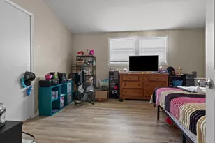 1331 Broad St, Oshkosh, WI 54901 - Photo 20