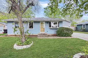 236 S Washington St, Berlin, WI 54923 - Photo 2