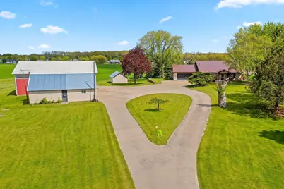 4360 Reighmoor Road, Omro, WI 54963 - Photo 2