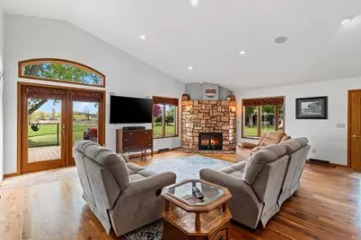 4360 Reighmoor Road, Omro, WI 54963 - Photo 10