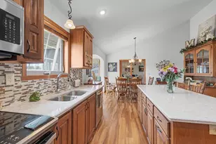 1031 Misty Meadow Cir, De Pere, WI 54115 - Photo 8
