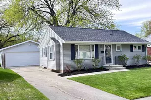 1740 13th Ave, Green Bay, WI 54304 - Photo 1