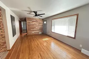 1740 13th Ave, Green Bay, WI 54304 - Photo 8