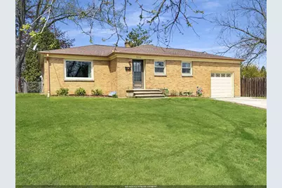 1520 S Ridge Road, Green Bay, WI 54304 - Photo 1
