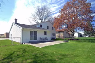 455 Alpine Dr, Green Bay, WI 54302 - Photo 30