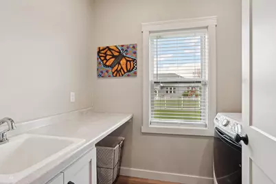 2082 Fescue Way, Green Bay, WI 54313 - Photo 18