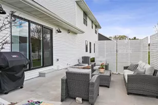 2082 Fescue Way, Green Bay, WI 54313 - Photo 6