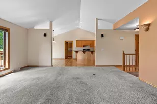 821 Ash St, Green Bay, WI 54313 - Photo 14
