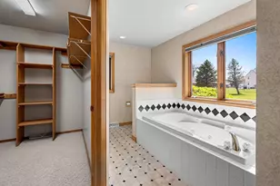 821 Ash St, Green Bay, WI 54313 - Photo 38
