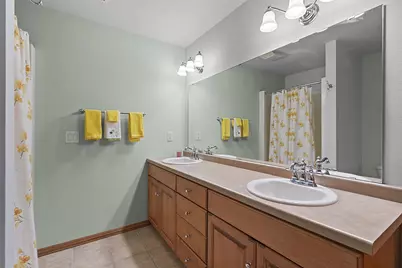 394 Woodfield Drive, Green Bay, WI 54313 - Photo 34