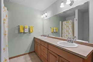 394 Woodfield Dr, Green Bay, WI 54313 - Photo 34