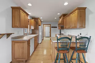 394 Woodfield Dr, Green Bay, WI 54313 - Photo 20