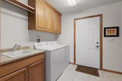394 Woodfield Drive, Green Bay, WI 54313 - Photo 36