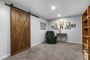 W6220 Sherwood Point Ct, Greenville, WI 54942 - Photo 32
