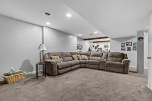 W6220 Sherwood Point Ct, Greenville, WI 54942 - Photo 34