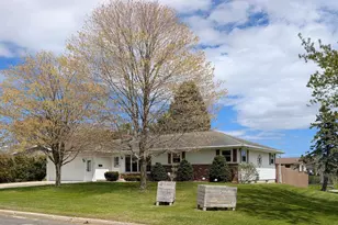 219 Elm St, Whitelaw, WI 54247 - Photo 2