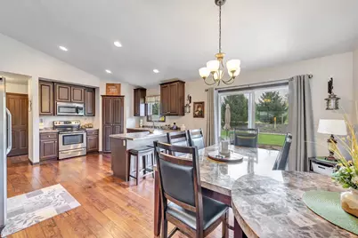 605 Pebblestone Circle, Oneida, WI 54155 - Photo 6