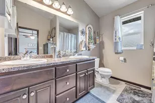 605 Pebblestone Cir, Oneida, WI 54155 - Photo 18