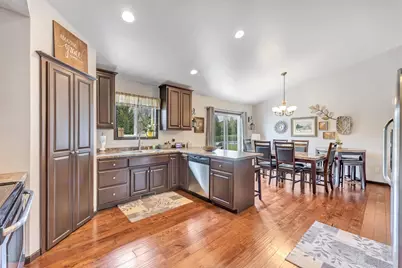 605 Pebblestone Circle, Oneida, WI 54155 - Photo 10