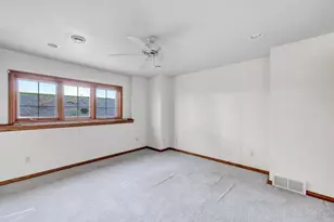 531 Diamond Ridge Cir, Denmark, WI 54208 - Photo 18