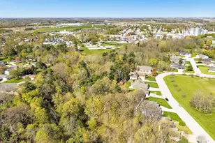 531 Diamond Ridge Cir, Denmark, WI 54208 - Photo 36